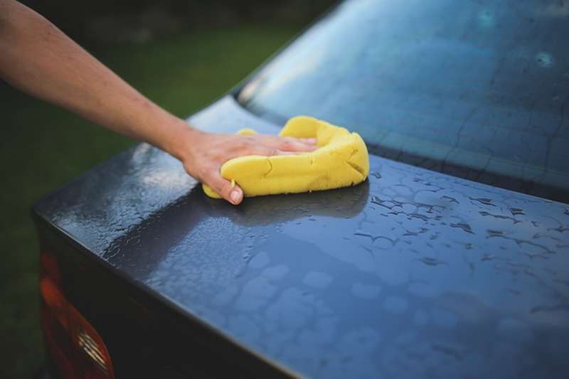 čiščenje avtomobila