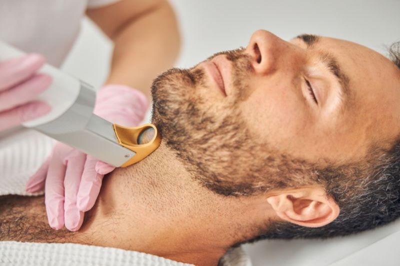 lasersko odstranjevanje dlak in pregled kožnih znamenj